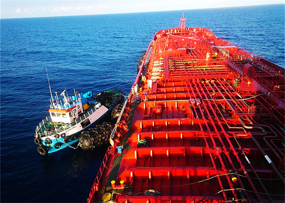 Marine Rubber Inflatable Pneumatic Fender Collision Avoid For Dock Hull Protection
