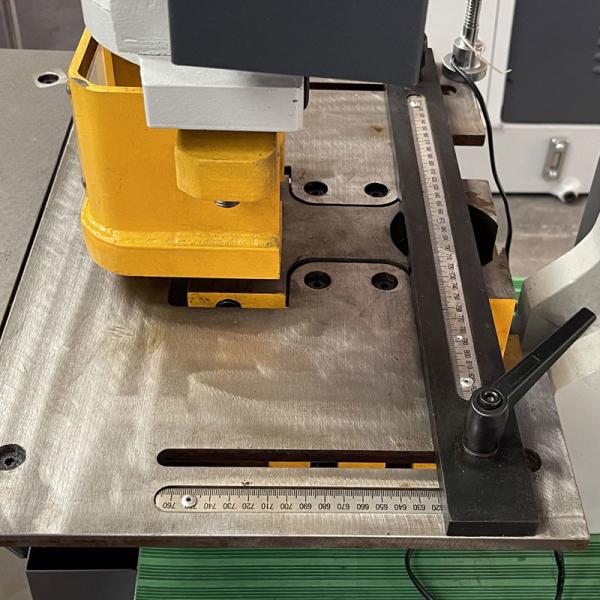 Q35Y-20 Ironworker Heavy Duty Combined Punching And Shearing Machine 22mm Thickness