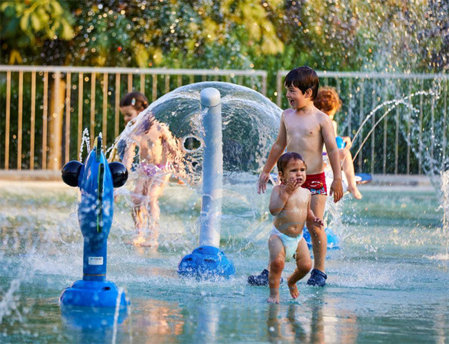 Outdoor Fountain Water Splash Pad 1.2M Fade Erosion Resistant Stainless Steel