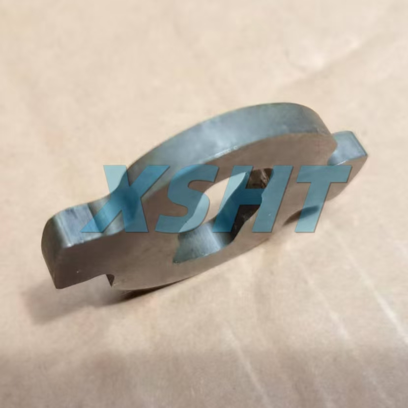 Truck Parts ZF2530/2531 Transmission Cross Piece Drive Blocker Retainer 6093304034 for 2012- Year