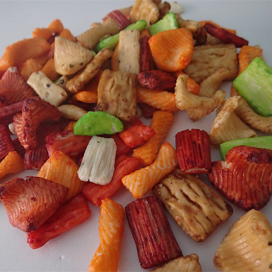 Quality Gourmet Rice Cracker Snacks High Temperature Oriental Rice Snacks wholesale