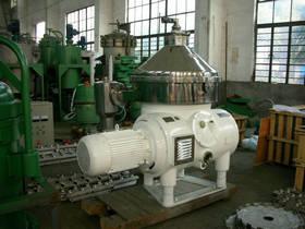 China Cream Separator Machine Pressure 0.05Mpa Used Milk clarifier,Juice Separator on sale