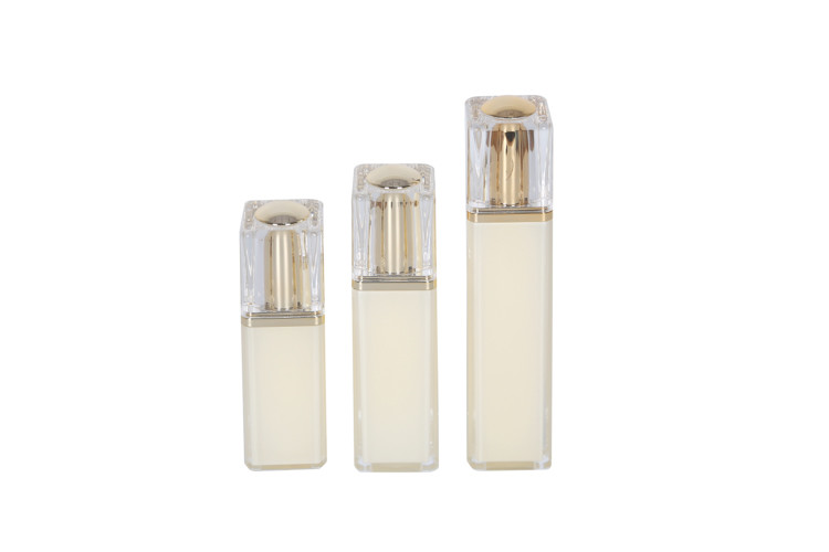 Eco Friendly Square Acrylic Lotion Pump Bottles Cream Jars Skincare Combination Set