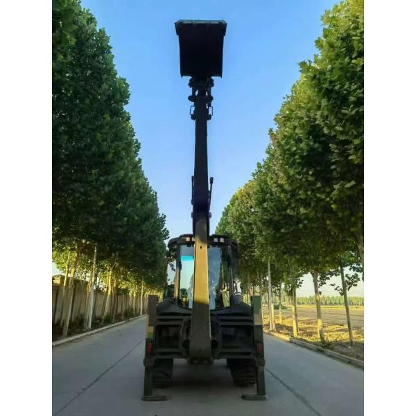 Efficient And Multifunctional JCB 3CX Backhoe Loader From The UK