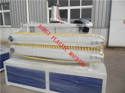 PLC Control Twin Screw Extruder , PVC Plastic Pipe / Profile / Board Extrusion Machine
