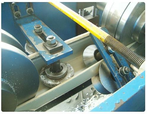 图片86(001).jpg 15m / Min Gutter Roll Forming Machine