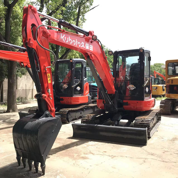 Mini Used Excavators Kubota KX163 with Good Health in and Original Hydraulic Valve