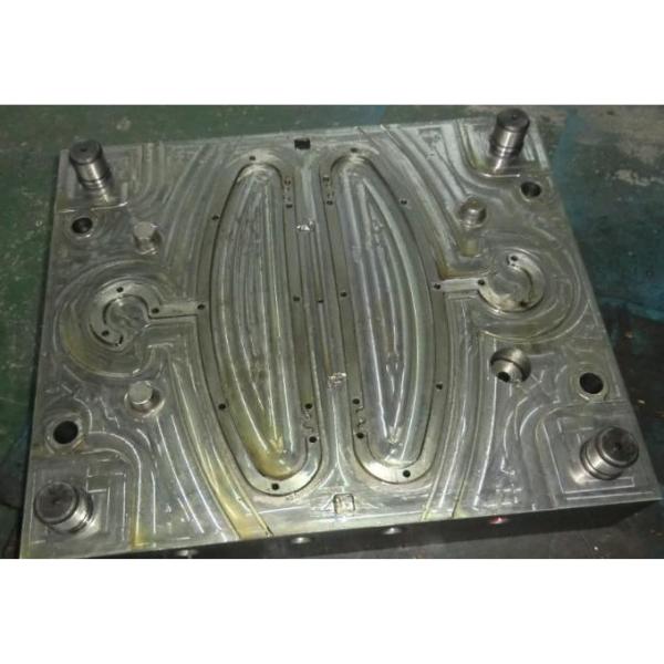 Quality household plastic hangers Molds , customizable , professional manufacturer wholesale