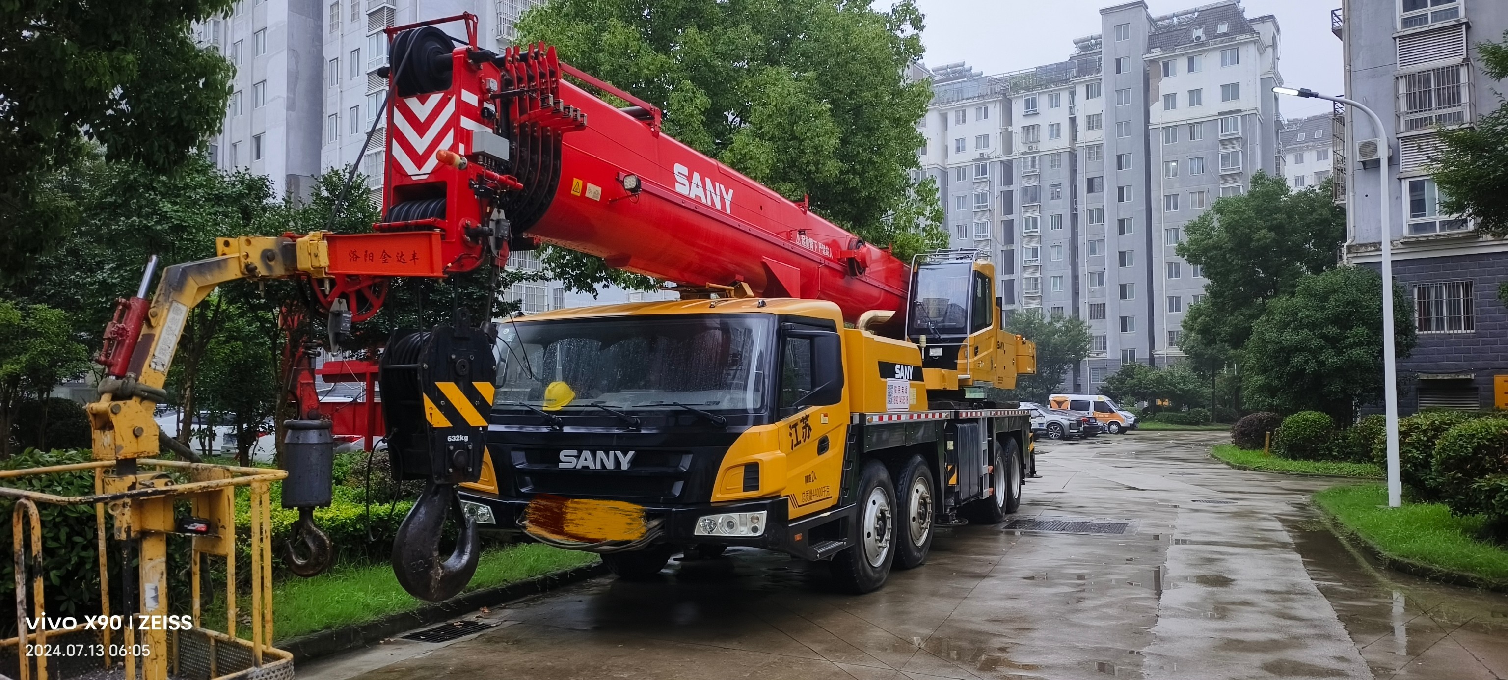 Used XCMG Mobile Truck Cranes 55 Ton Max. Lifting Capacity