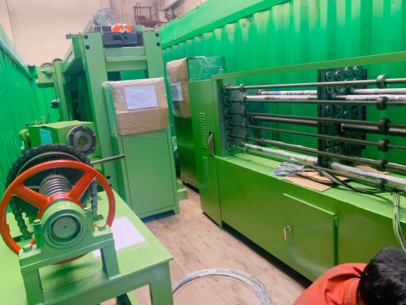100x120mm Three Twist 3.0mm Gabion Mesh Machine 225m/h High Efficiency