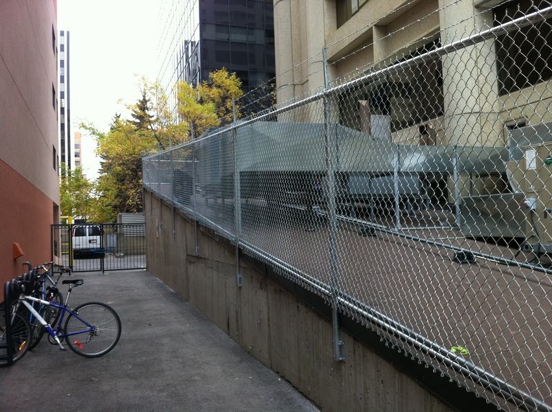 6ft 50ft Diamond Mesh Fence PVC Coated Gi Chain Link Mesh 9 Gauge