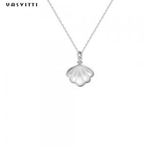 China Pearl Shell Natural Clavicle Chain Necklace 925 Sterling Silver Necklace​ on sale