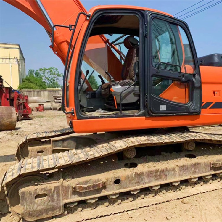 Korea Made 2017 Model Doosan DX300LC Excavator 30 Ton Large Second Hand Cheaper Cost
