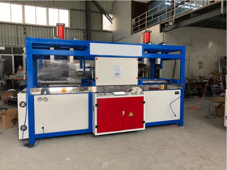 ABS Plastic Luggage Suitcase Kid Vacuum forming Machine Production Line
