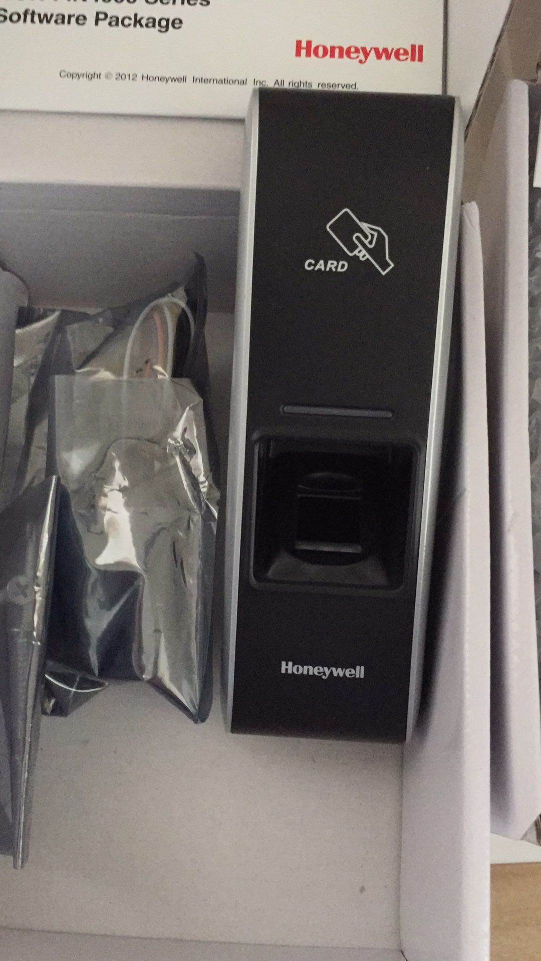 HON-FIN4000MI-10K Fingerprint door Access Control Honeywell pro3000