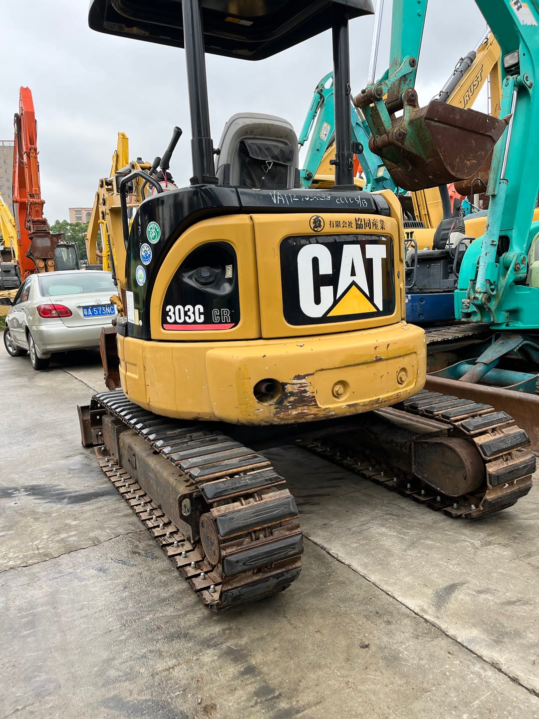 2019 Best Original CAT304cr Mini Backhoe Crawler Excavator with Hydraulic Cylinder
