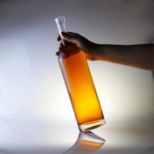 China Glass Liquor Bottle Round 75cl Bottle For Cork Cap Type 1000ml 1750ml Collar Material on sale