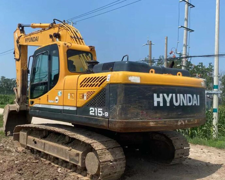 112KW 2018 Hyundai R215 Excavator 215-9 21.5 Ton Second Hand Excavators