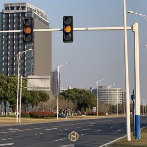 Quality Hot Dip Galvanized Traffic Signal Pole 4M 6M 8M For Traffic Control System wholesale