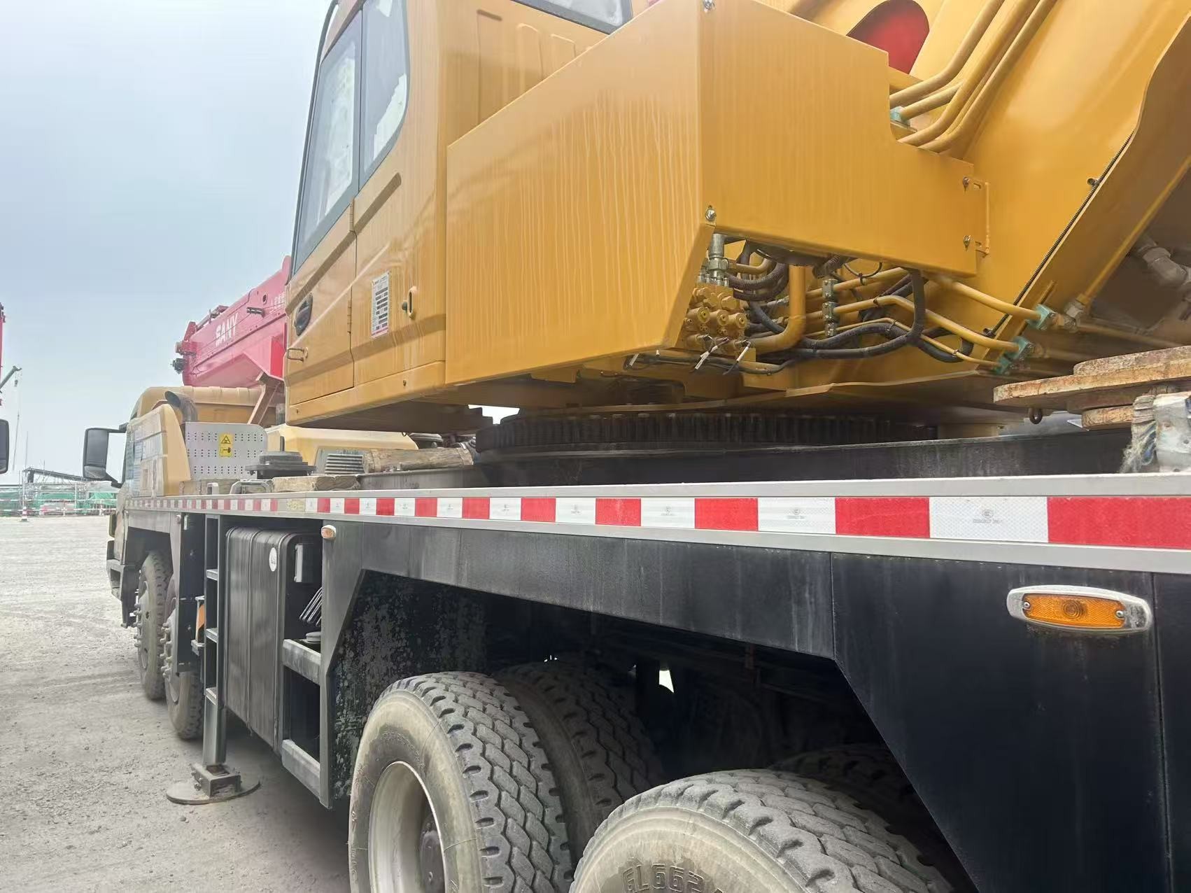 2022 year Sany 55t STC55C-1 with 58.5m main boom, 15.2t counter weight.
