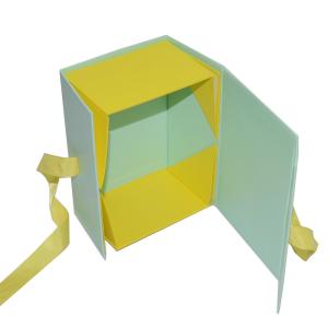 Quality Recyclable 300g Folding Lid Cardboard Box With Magnetic Closure wholesale