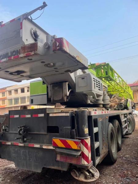 Construction Equipment 2018 Zoomlion 80ton Ztc80V5 Mobile Crane Truck Crane
