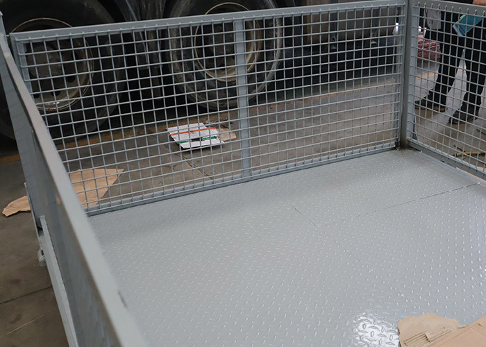 Corrosion Resistant Steel Empty Stackable Stillages For Forklift Transportation