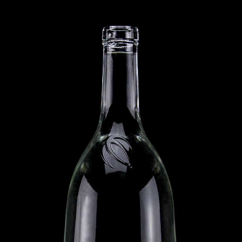 750ml Cut Shape Unique Design Glass Spirits Bottle Manufactured by for Custom Made