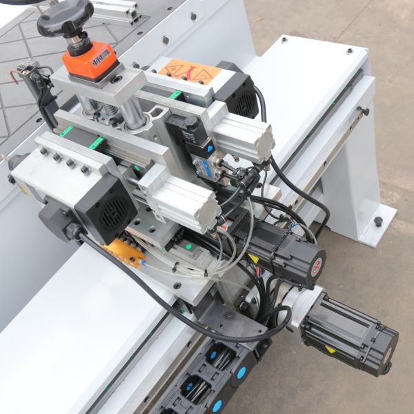Fast Speed CNC Side Drilling And Milling Machine High Performance Prive