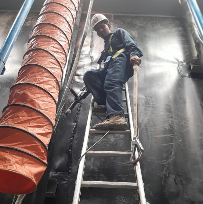 Environmental Protection Pond Lining and Dam Liner HDPE Geomembrane with Length 50m-100m