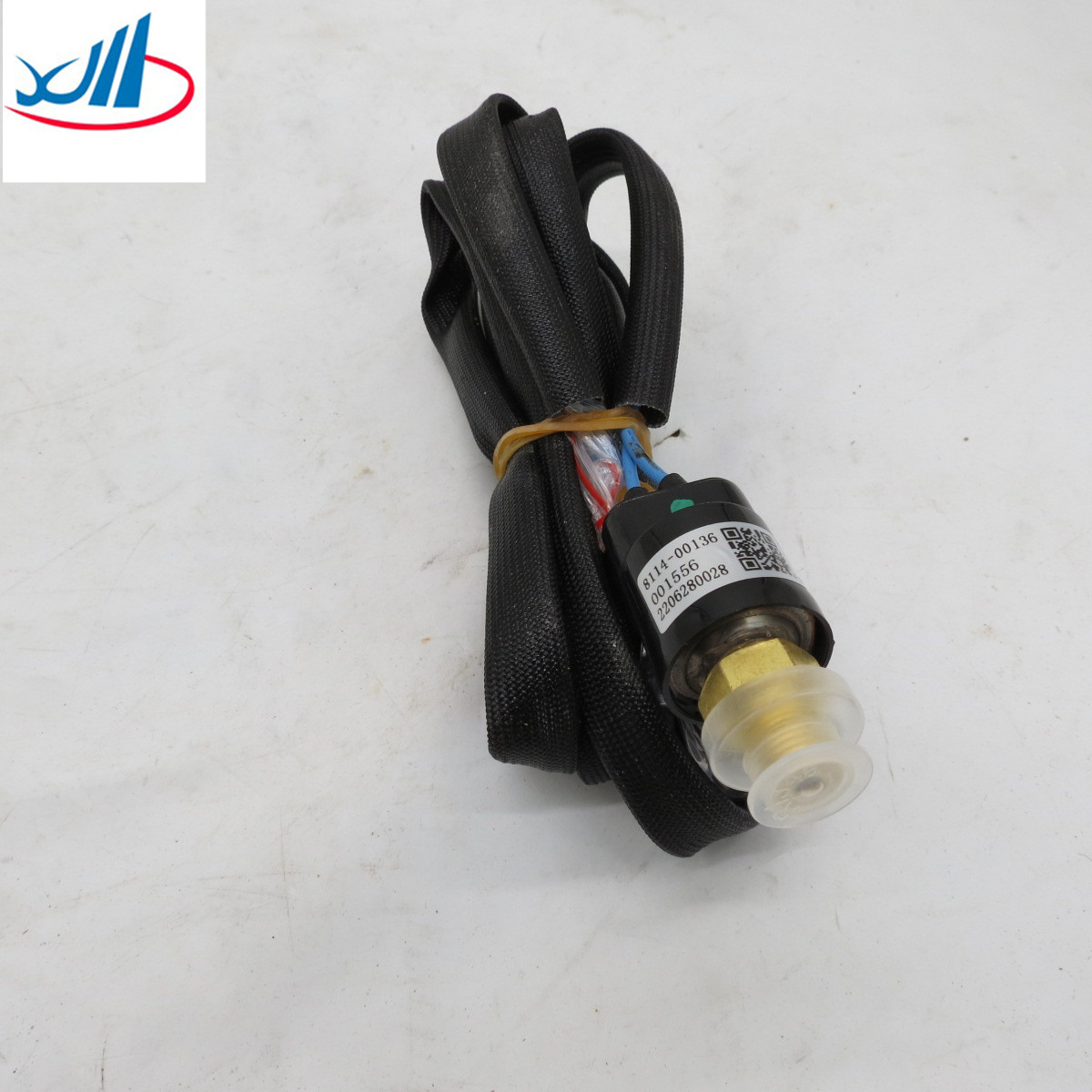 Good Performance Yutong Bus Parts Low Pressure Switch 8114-00136