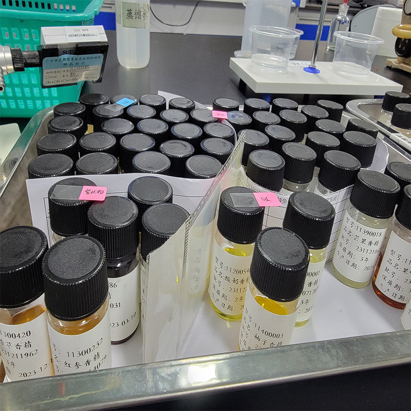 High Concentrated Zhenhua Ebony Flavor Fragrance Essence Oil For Perfume Making
