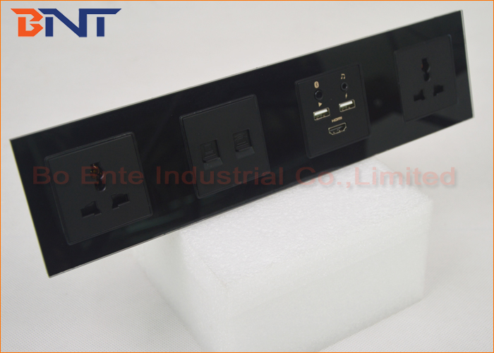 Hotel Multimedia Media Hub Integrated With Bluetooth