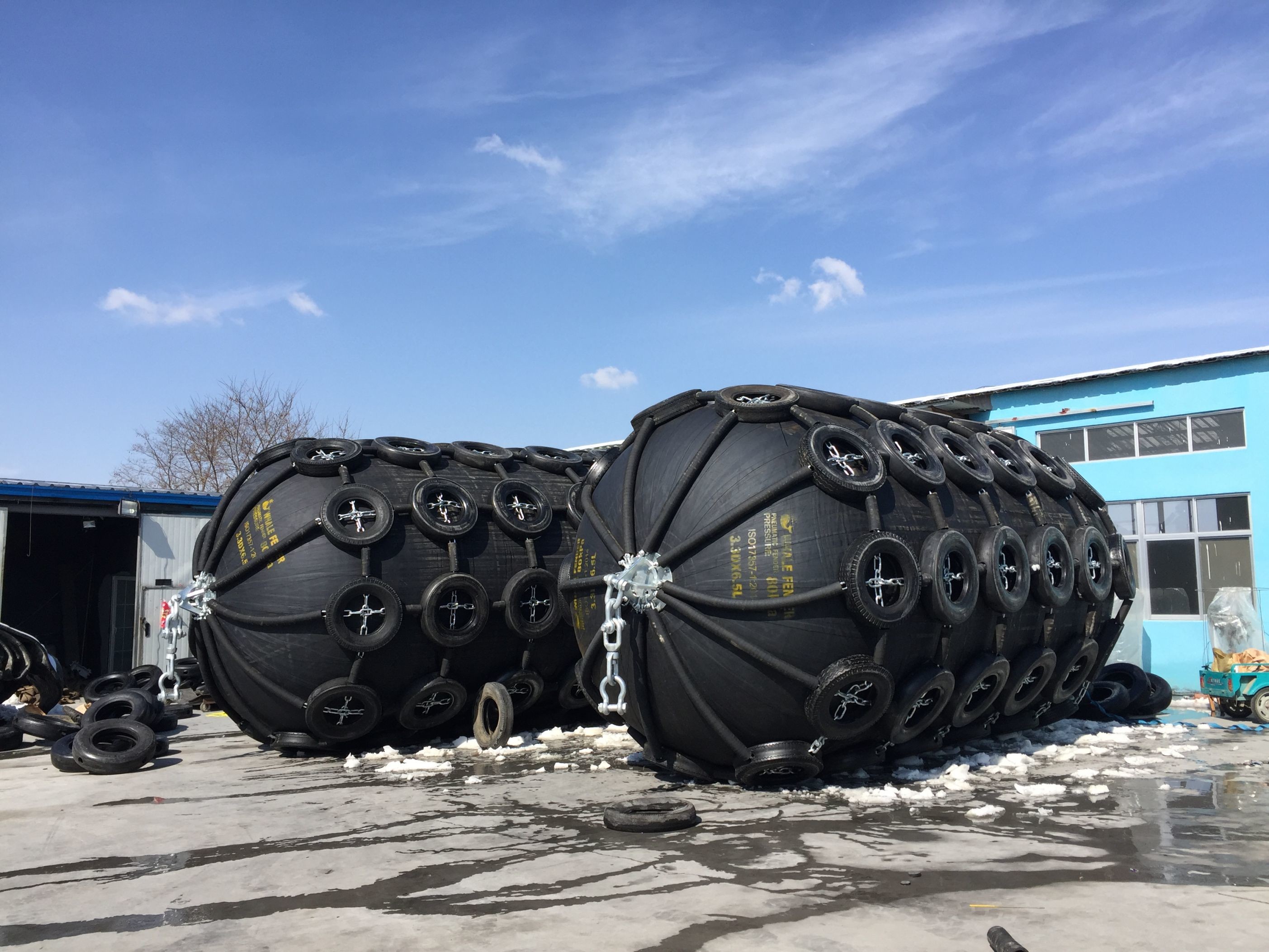 ISO 17357 50KPA/80KPA Pneumatic Marine Fender Floating Fender Yokohama