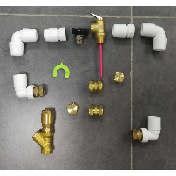 High Pressured Flat Plate Solar Water Heater , Energy Saving Hot Water Heater