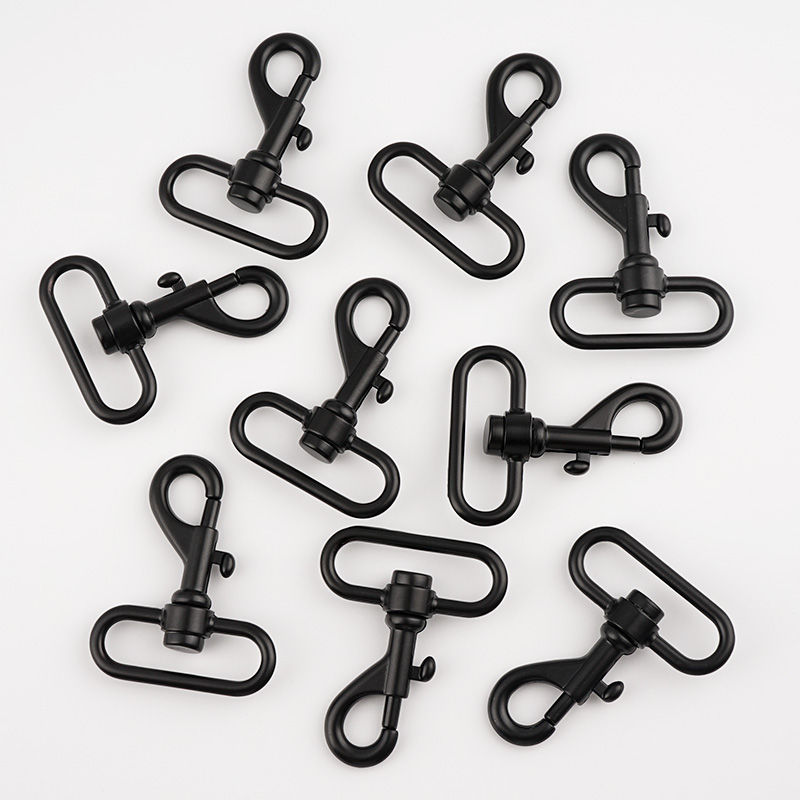 Customized Zinc Alloy Swivel Snap Hook Dog Leash Eye Bolt Snap For Bag 38mm Black Eye