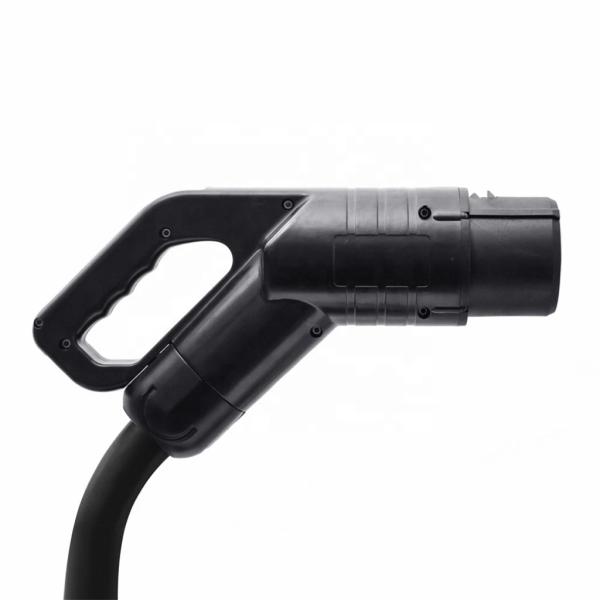 CHAdeMO Connector EV Fast Charger Plug For Japanese Standard DC EV Charging Station 125A 200A 5 Meters Cable