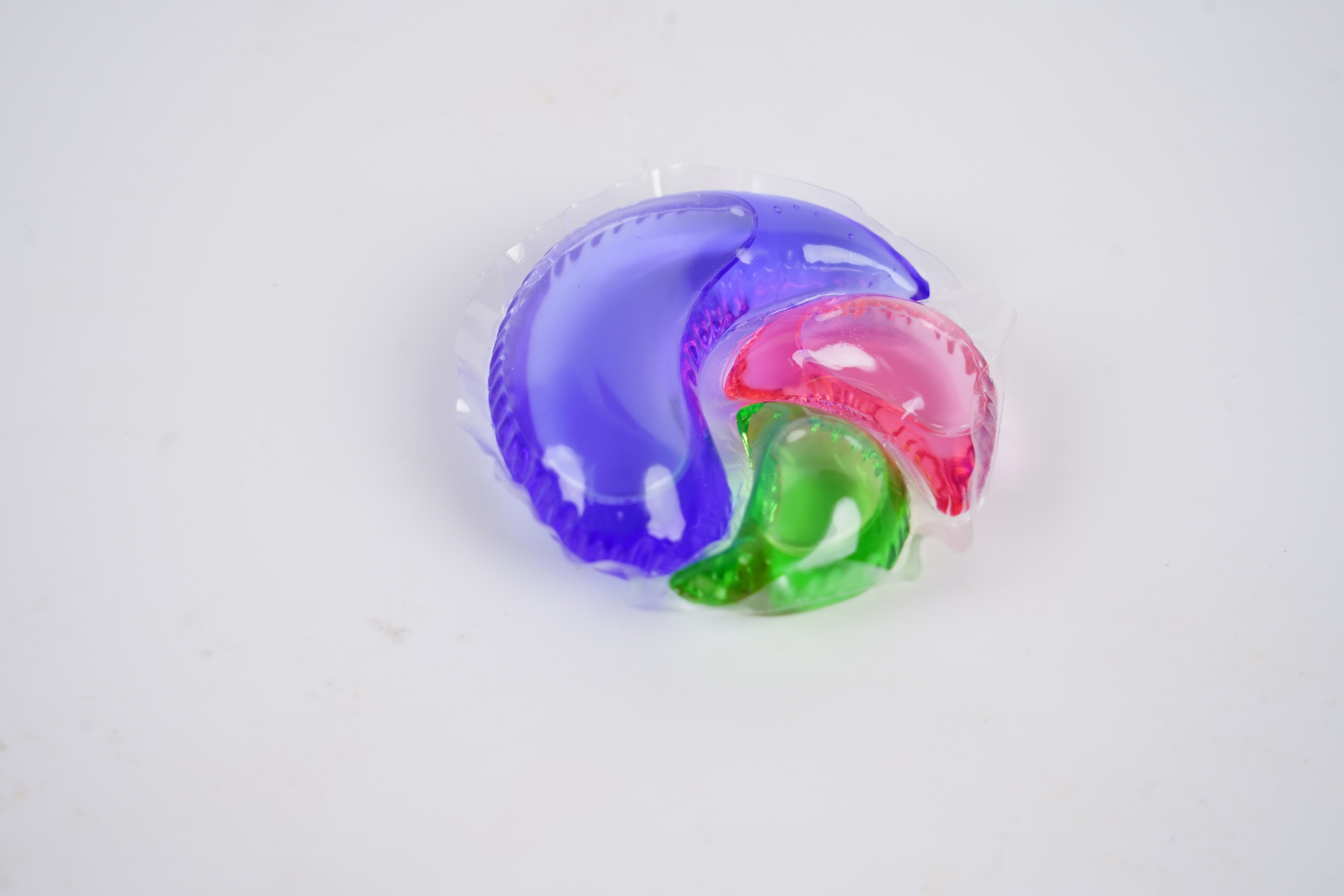 Eco Friendly Liquid Laundry Detergent 10g Washing Capsules Factory Price Super Concentrated Laundry Pod