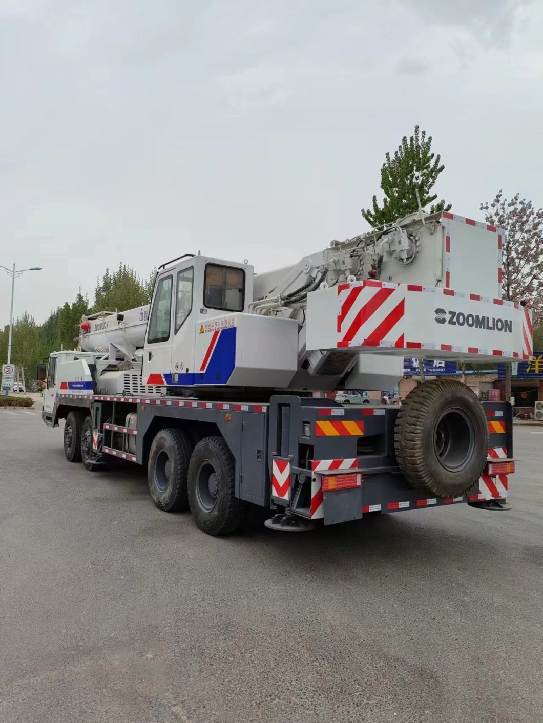 Zoomlion Renovated Good Condition 50t Boom Lift Truck Crane Sale with Cheap Price