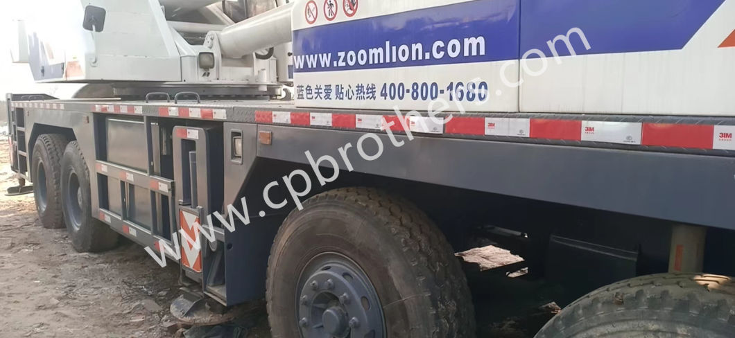 2010 Zoomlion 50ton Used Truck Crane Hydraulic Construction Machinery