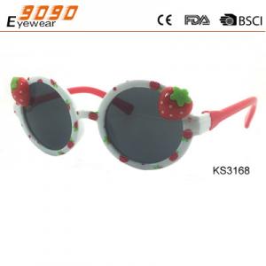 China Girl's fashion  sunglasses ANTI-UV Goggles Strawberry ,made of plastic on sale