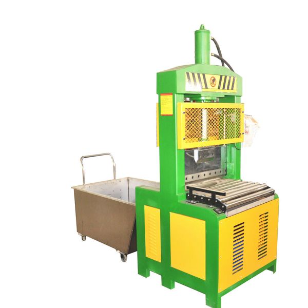 XQL-80 Rubber Cutting Machine with Single Knife Design, Customization Options, and PLC Control System