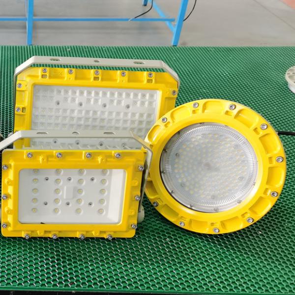 ATEX IECEx Certified IP66 Explosion Proof LED High Bay Light 160lm/W