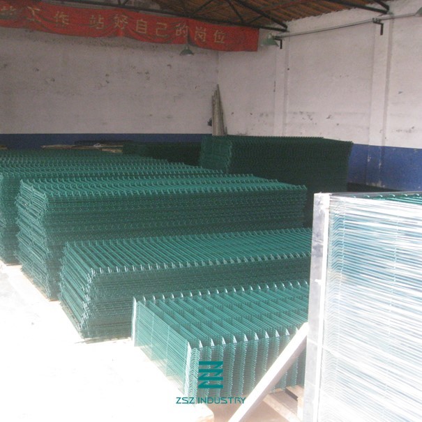 Semicircular PVC Solid Fence Welded Wire Mesh Fence Panels Custom Size