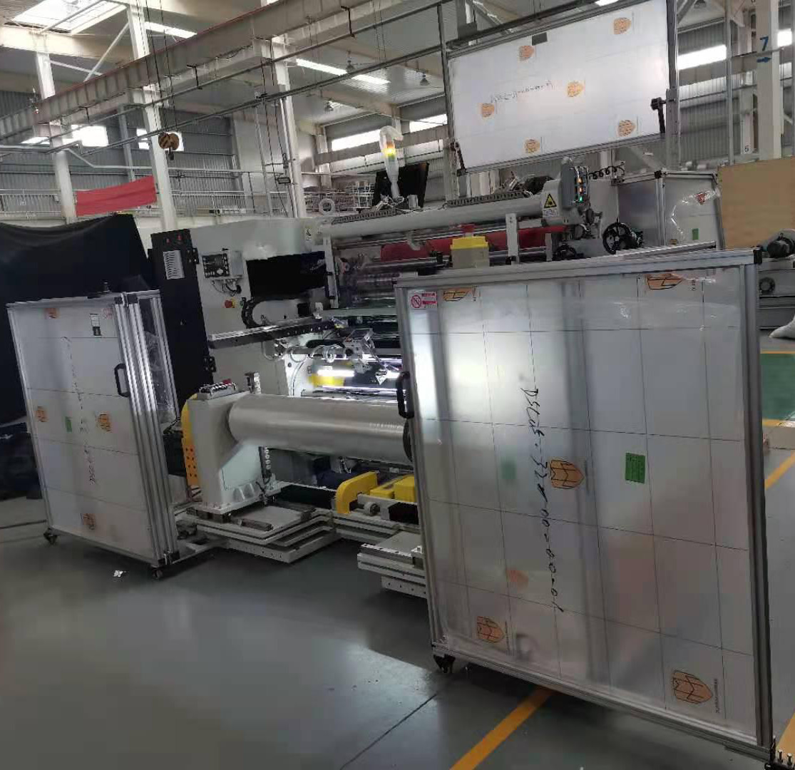 Wave Cutting Plastic Film Roll Slitter Rewinder Machine