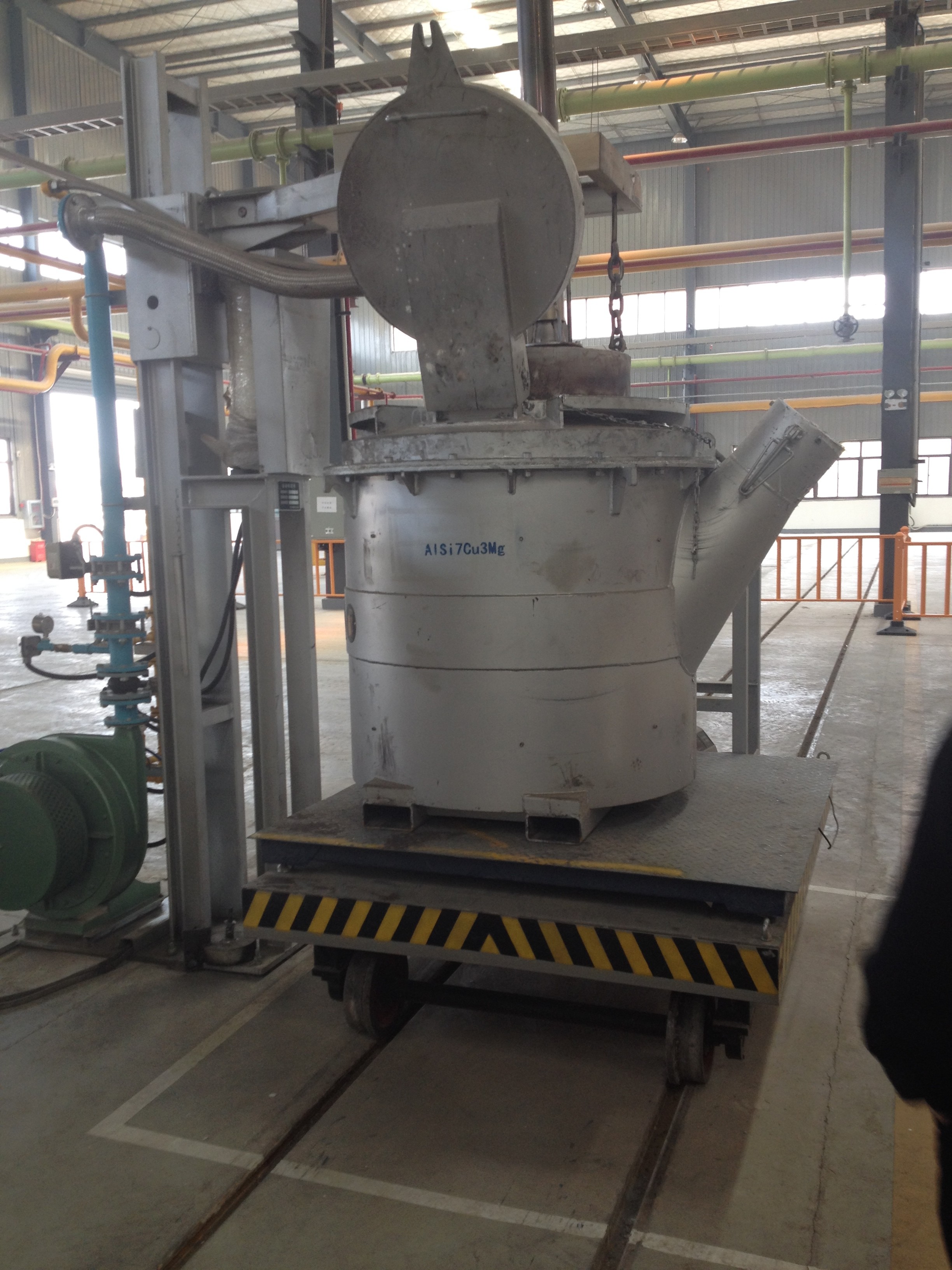 Powerful Ladle Preheater For Transfer Ladles 220V Iron Grey