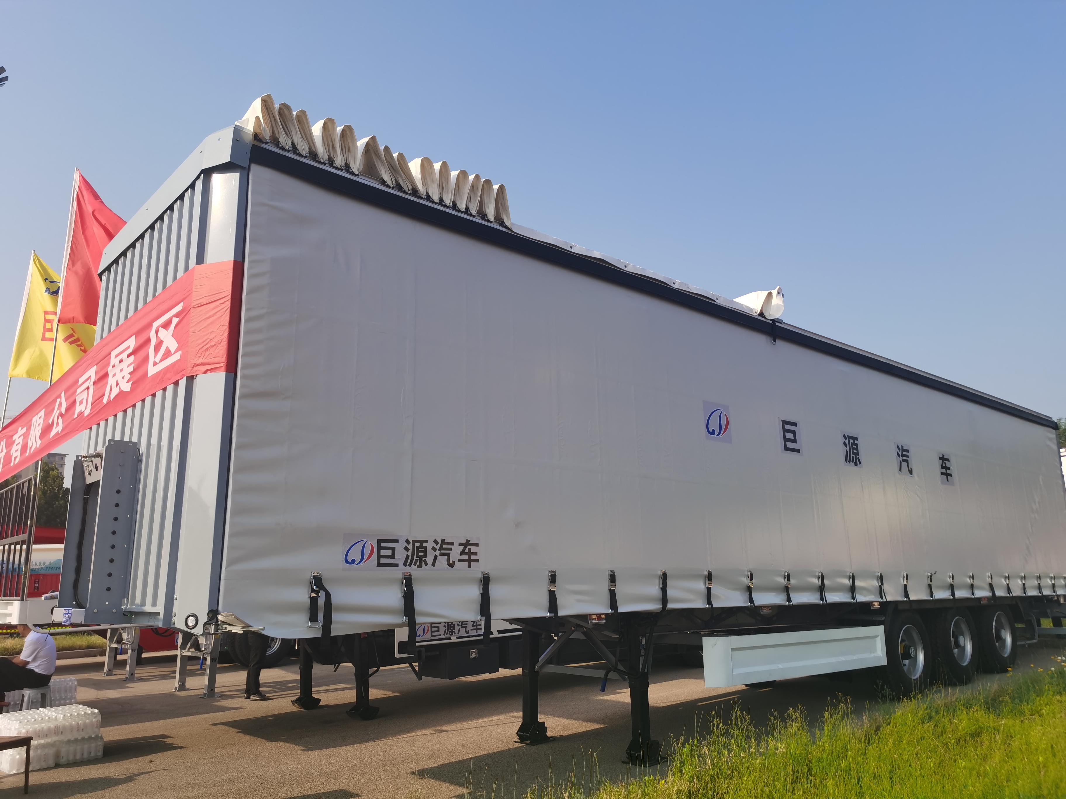 3-4 Axles 14-17 Meters 40t 50t Lorry Side Curtain Slider Trailer Truck Semitrailer