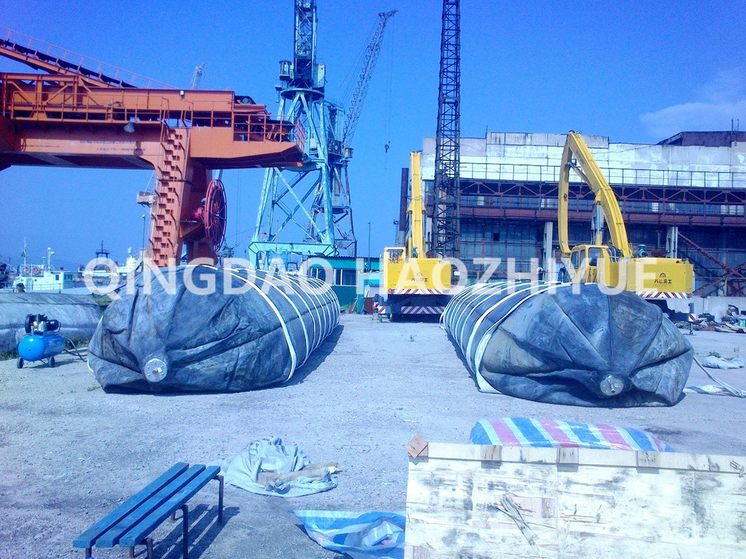 Landing Marine Salvage Airbags 8 Layer Movable For Ship Launching