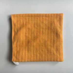 White 100% polyester grid bathroom towel