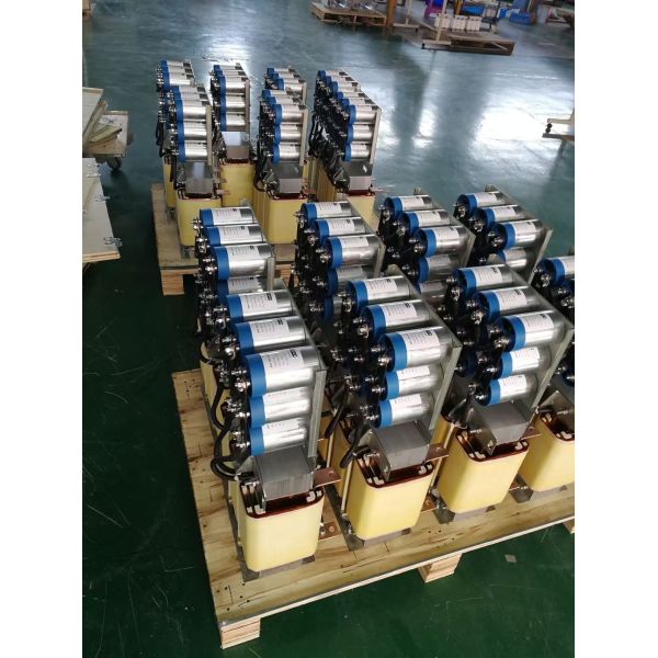 Inomax 380V Sine Wave Filter for Heat Buildup Reduction And Minimizes Noise